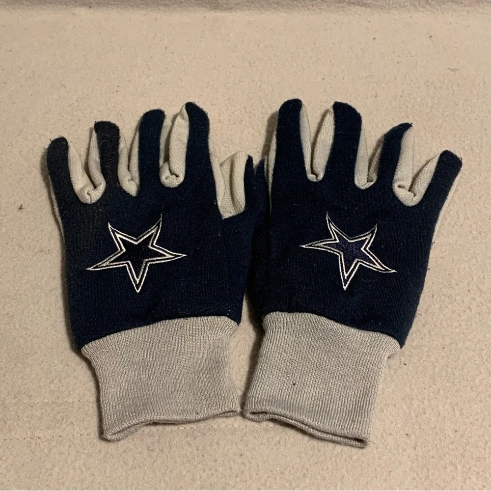 Dallas Cowboys Utility Gloves Dark Blue and Gray Size Fits Most Team Logo